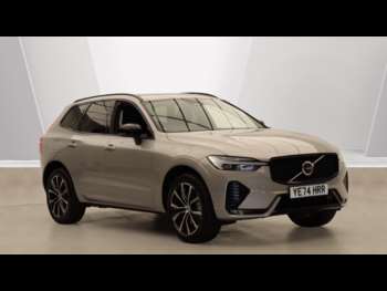 2024 (74) - B5 (P) AWD Plus Dark (Pilot Assist, Harman Kardon Sound, 360 Camera) 5-Door