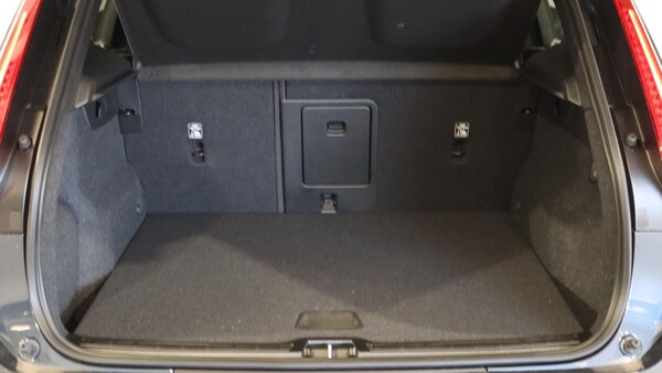 Used Volvo XC40 for sale - 76188760: Photo 13