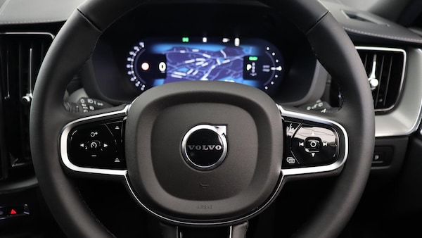 Used Volvo XC60 2025 for sale - 76226797: Photo 10
