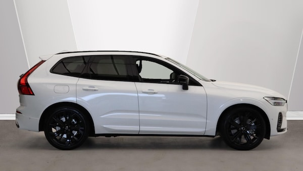 Used Volvo XC60 2025 for sale - 76226797: Photo 3