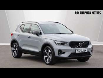 2025 (25) - B3 (P) MHEV Plus Dark (Rear Camera, Heated Seats, BLIS) 5-Door