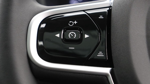 Used Volvo XC60 2025 for sale - 75658303: Photo 19