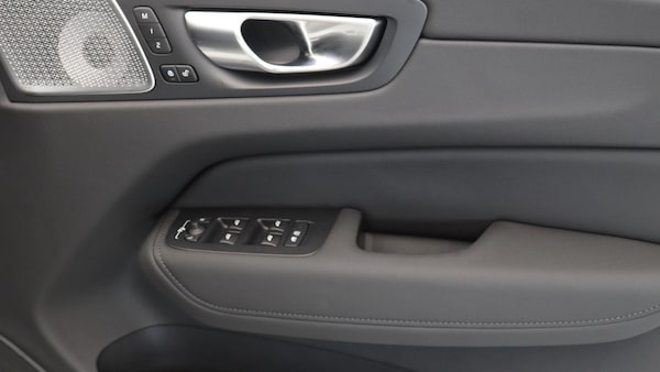 Used Volvo XC60 2025 for sale - 75658303: Photo 27