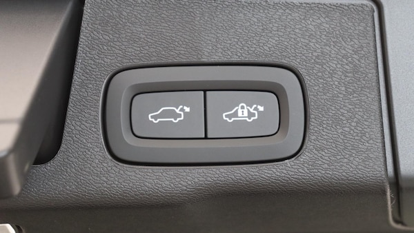 Used Volvo XC60 2025 for sale - 75658303: Photo 33