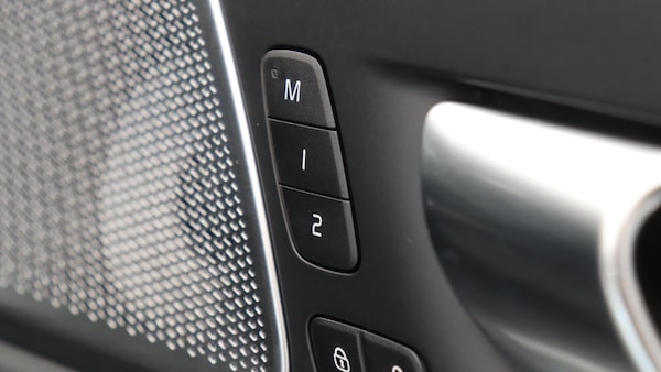 Used Volvo XC60 2025 for sale - 75658303: Photo 35