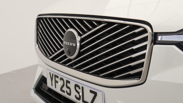 Used Volvo XC60 2025 for sale - 75658303: Photo 46