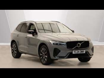 2024 (24) - B4 (D) AWD Plus Dark (Pilot Assist, Harman Kardon Sound, 360 Camera) 5-Door