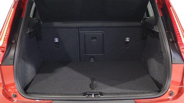 Used Volvo XC40 2025 for sale - 76260536: Photo 13
