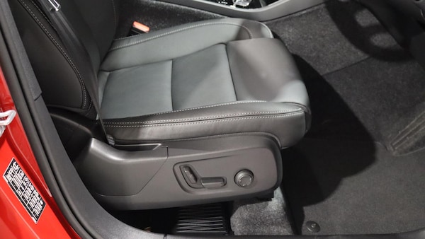 Used Volvo XC40 2025 for sale - 76260536: Photo 26