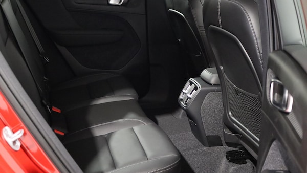 Used Volvo XC40 2025 for sale - 76260536: Photo 6