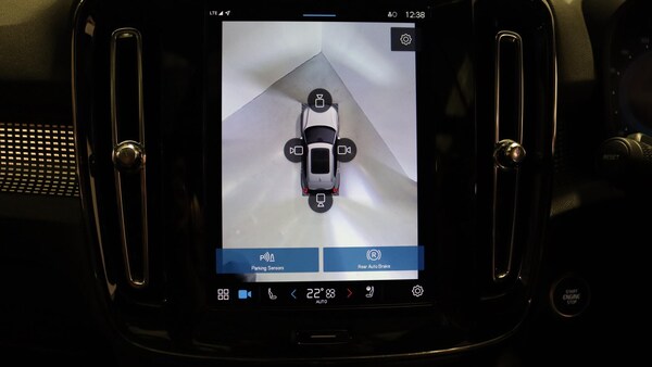 Used Volvo XC40 2025 for sale - 76239408: Photo 17