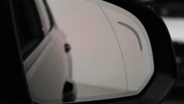 Used Volvo XC40 2025 for sale - 76239408: Photo 30