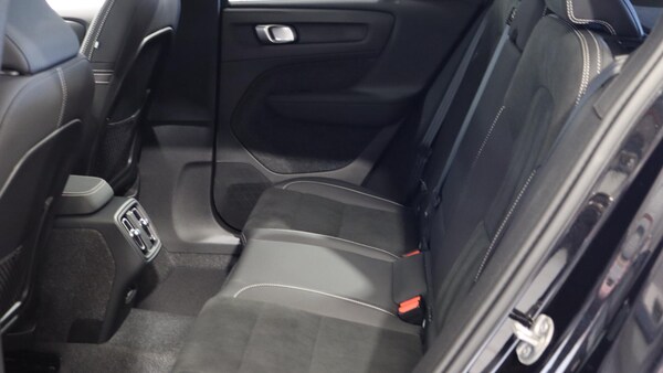 Used Volvo XC40 2025 for sale - 76239408: Photo 31