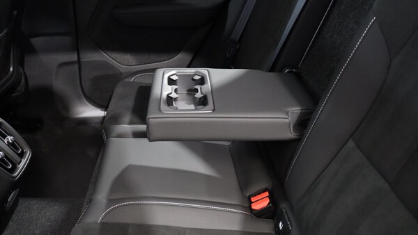 Used Volvo XC40 2025 for sale - 76239408: Photo 32