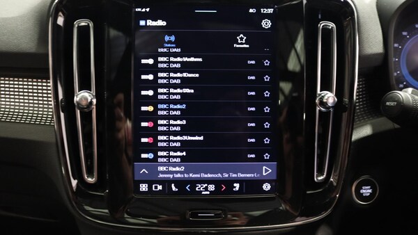Used Volvo XC40 2025 for sale - 76239408: Photo 43