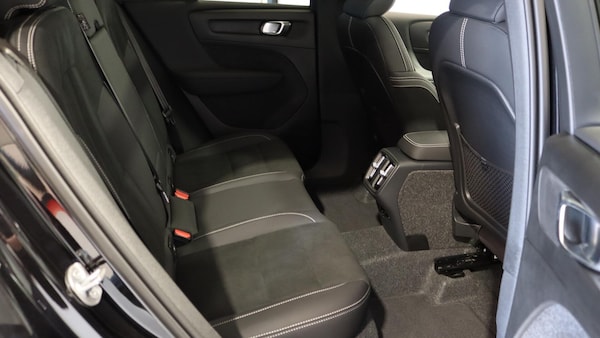 Used Volvo XC40 2025 for sale - 76239408: Photo 6