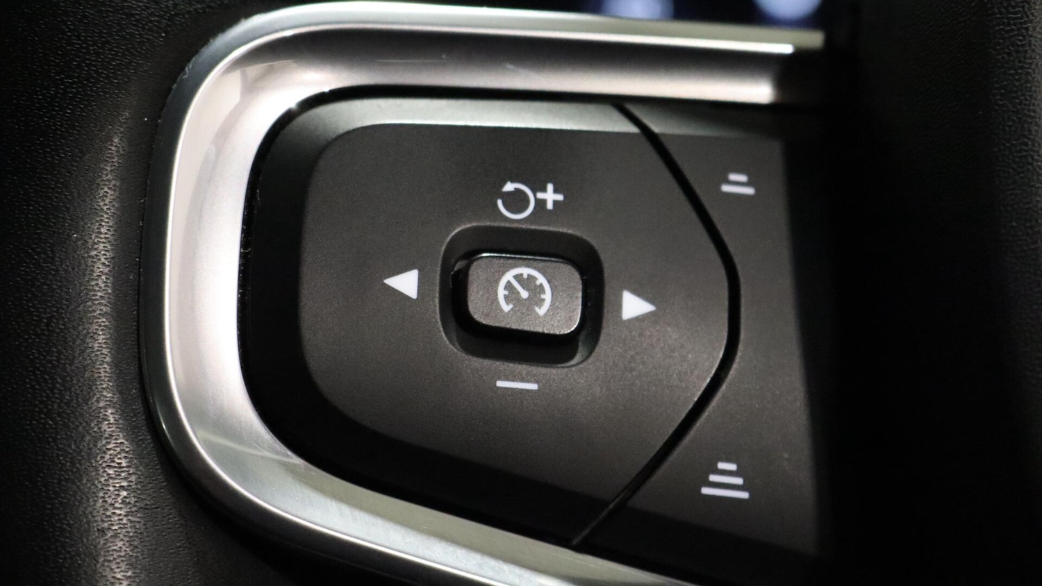 Used Volvo XC40 2019 for sale - 76337053: Photo 20