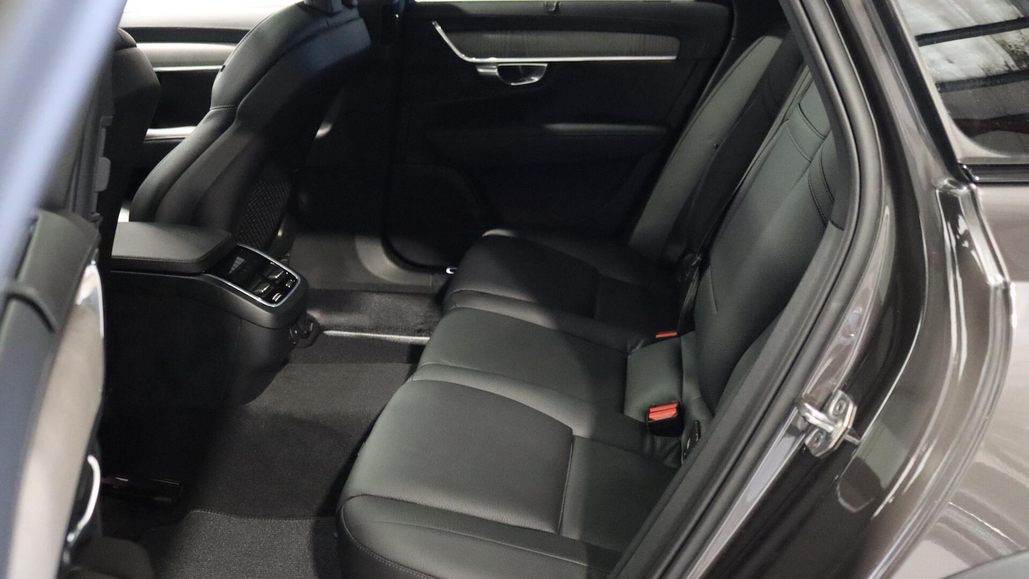 Used Volvo V90 2021 for sale - 76032054: Photo 32