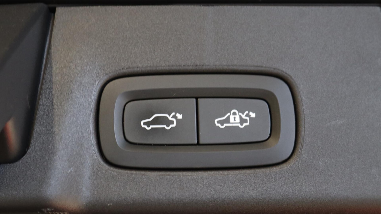 Used Volvo V90 2021 for sale - 76032054: Photo 34
