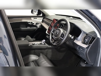 Used Volvo XC90 2025 for sale - 76166330: Photo 4