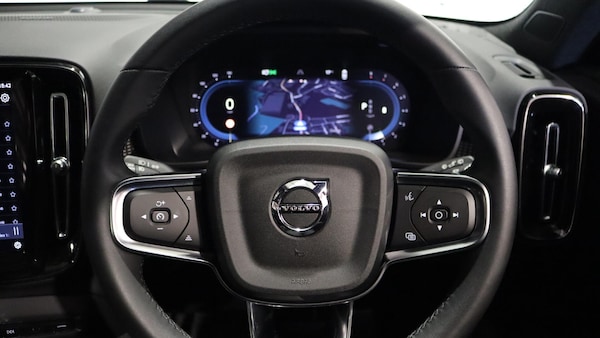 Used Volvo XC40 2023 for sale - 76188784: Photo 10