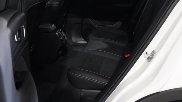 Used Volvo XC40 2023 for sale - 76188784: Photo 30