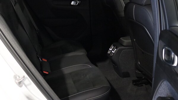 Used Volvo XC40 2023 for sale - 76188784: Photo 6