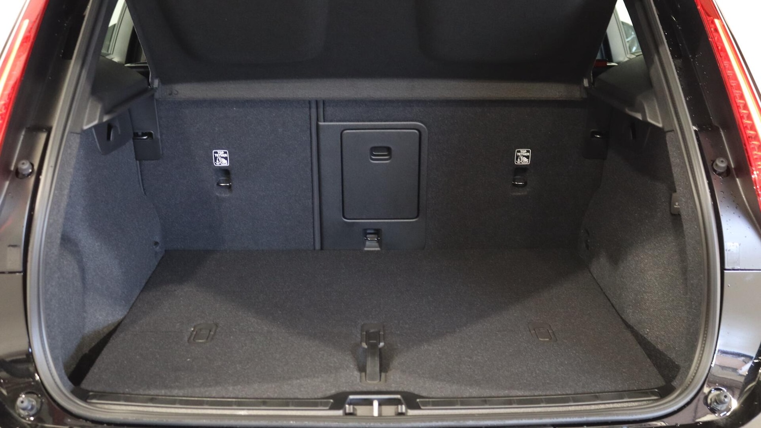 Used Volvo XC40 2025 for sale - 76121445: Photo 13