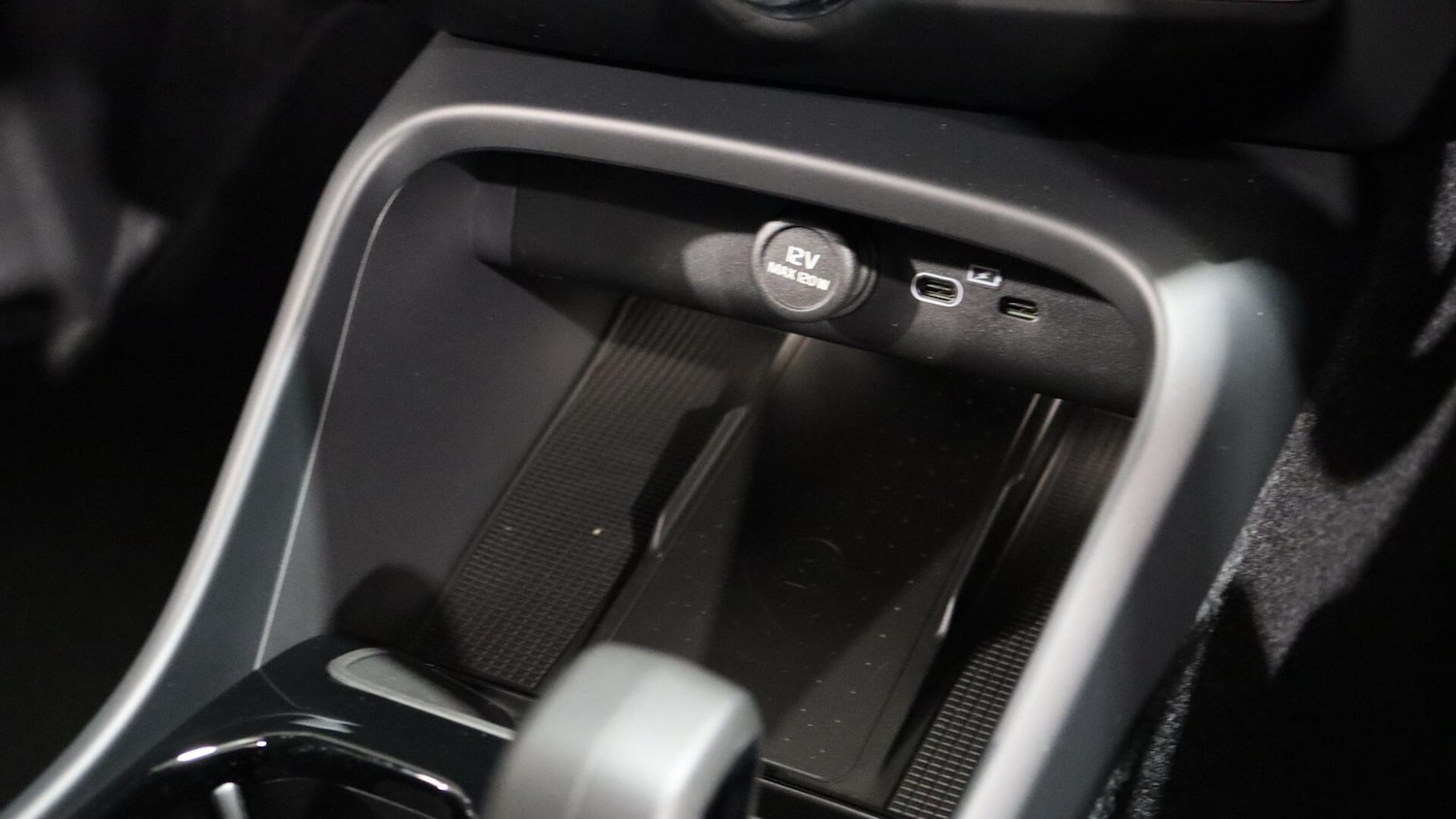 Used Volvo XC40 2025 for sale - 76121445: Photo 33
