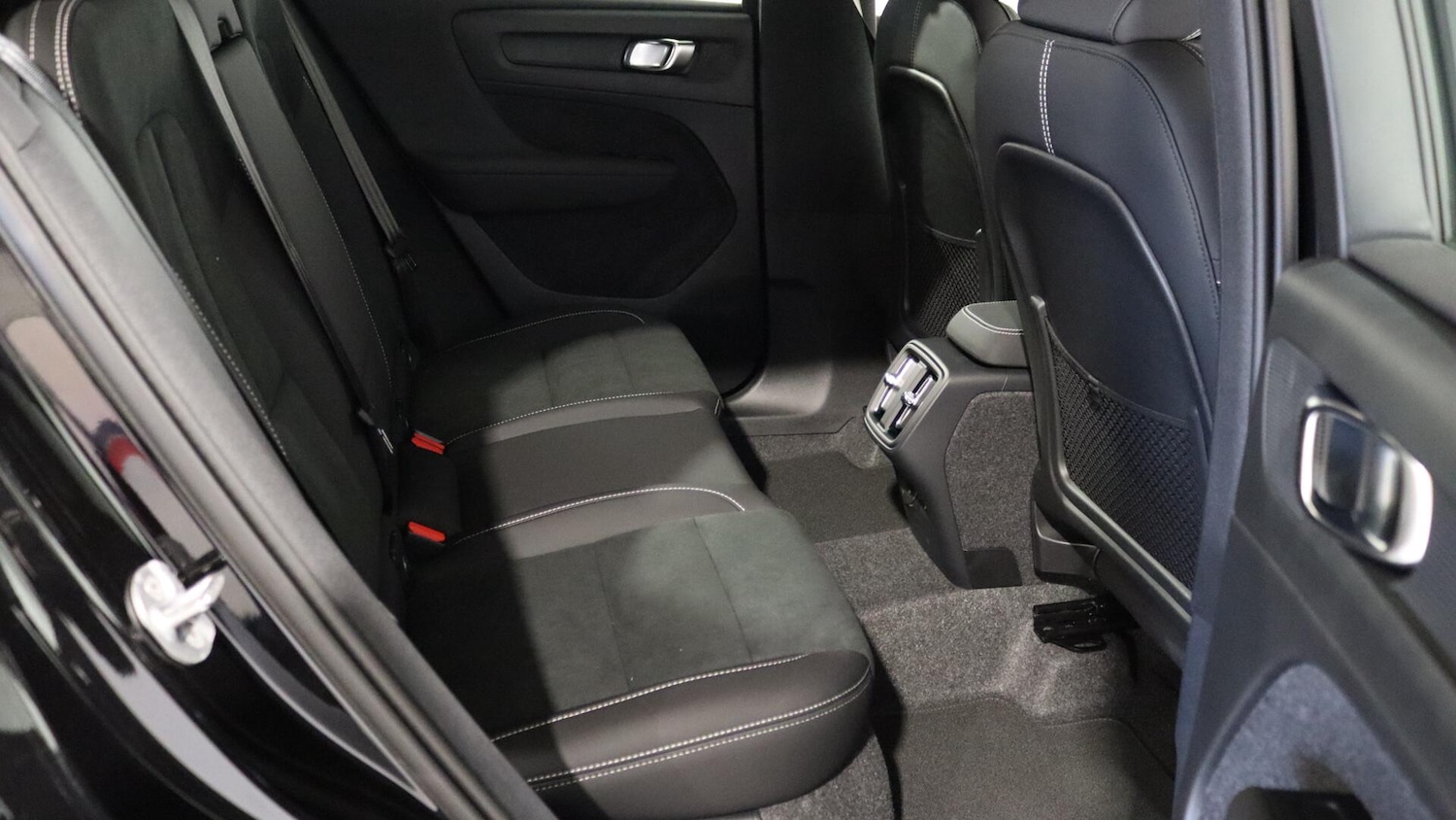 Used Volvo XC40 2025 for sale - 76121445: Photo 6