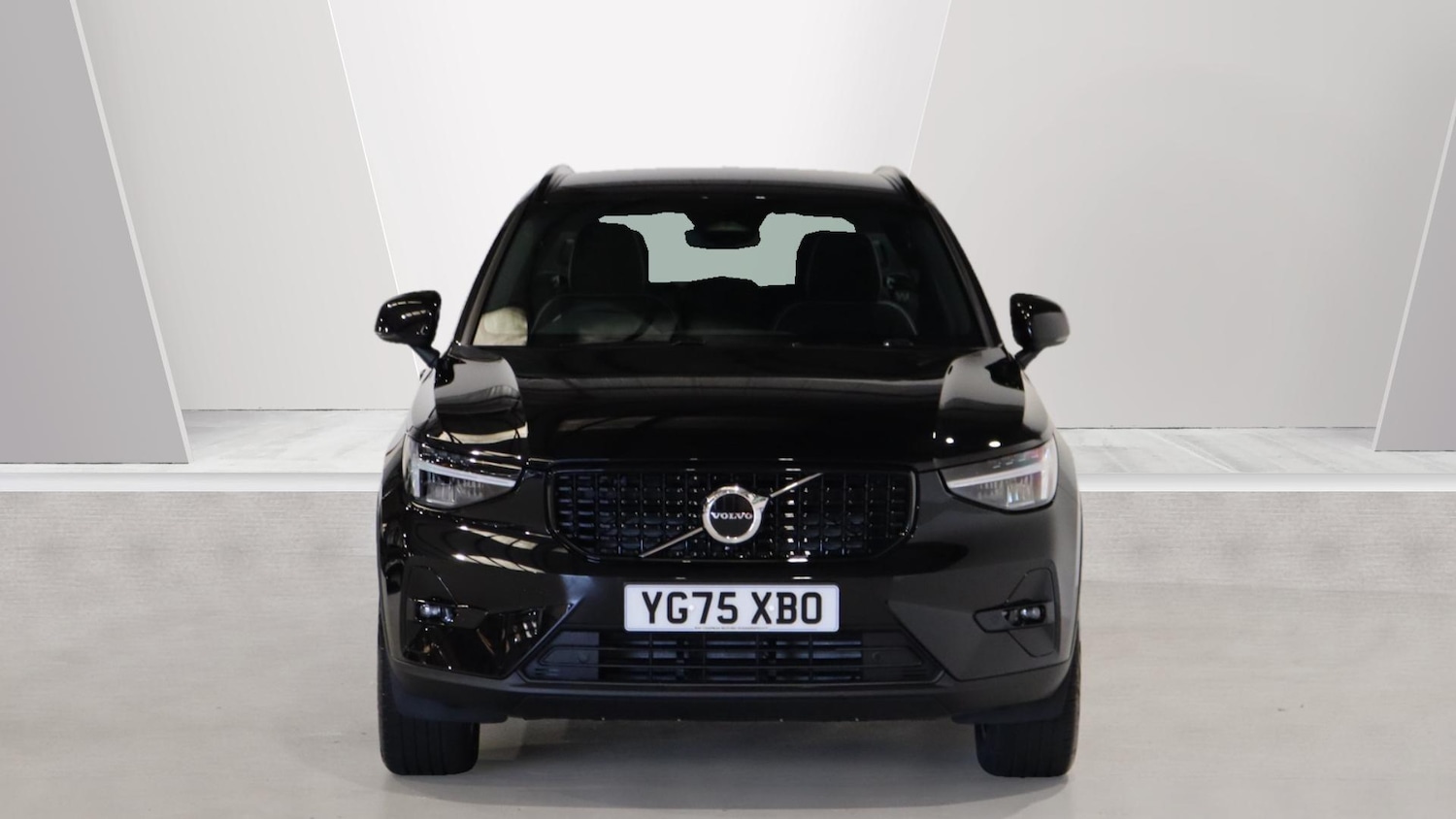 Used Volvo XC40 2025 for sale - 76121445: Photo 8