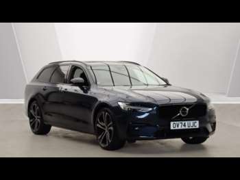 2024 (74) - T8 AWD Ultra PHEV Dark (Sunroof, Bowers & Wilkins, 360 Camera) 5-Door