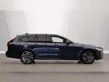 Used Volvo V90 2024 for sale - 75224619: Photo