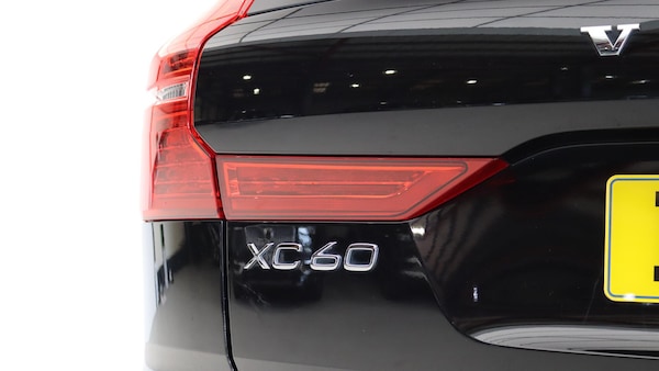 Used Volvo XC60 2022 for sale - 75708575: Photo 37