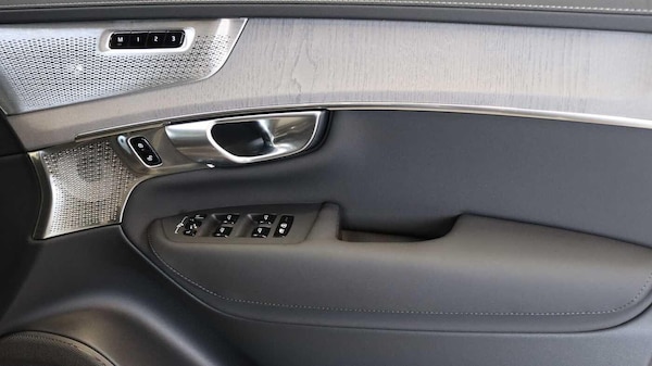 Used Volvo XC90 2025 for sale - 76283560: Photo 32
