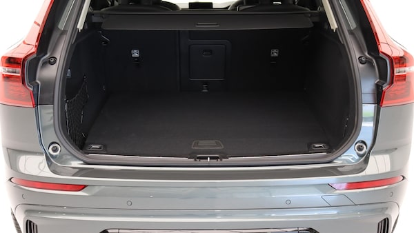 Used Volvo XC60 2025 for sale - 76166871: Photo 13