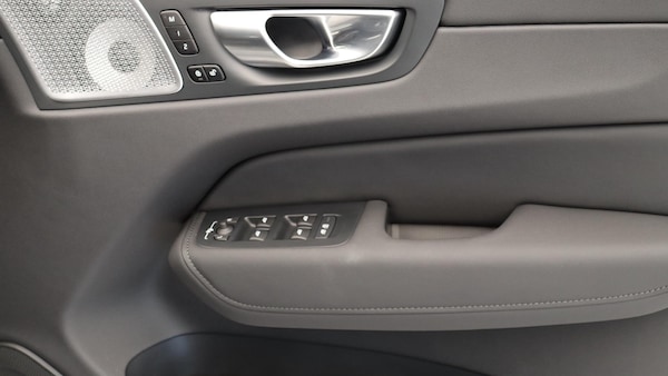 Used Volvo XC60 2025 for sale - 76166871: Photo 27