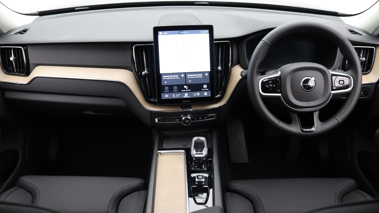 Used Volvo XC60 2025 for sale - 76151849: Photo 4