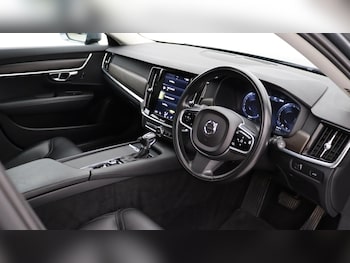 Used Volvo V90 2018 for sale - 75387679: Photo