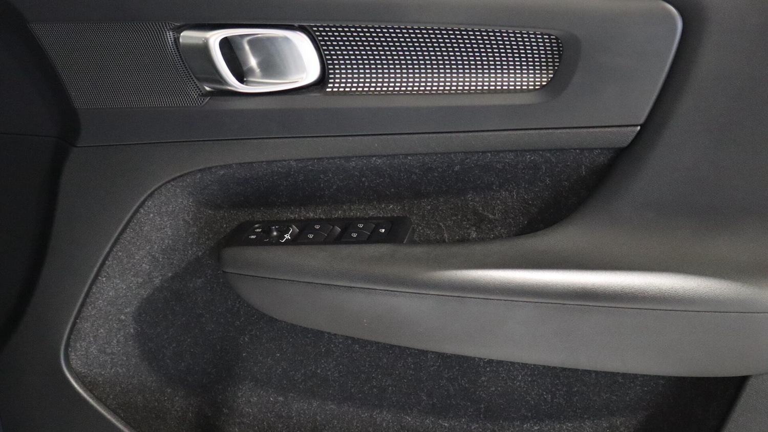 Used Volvo XC40 2021 for sale - 76109847: Photo 26