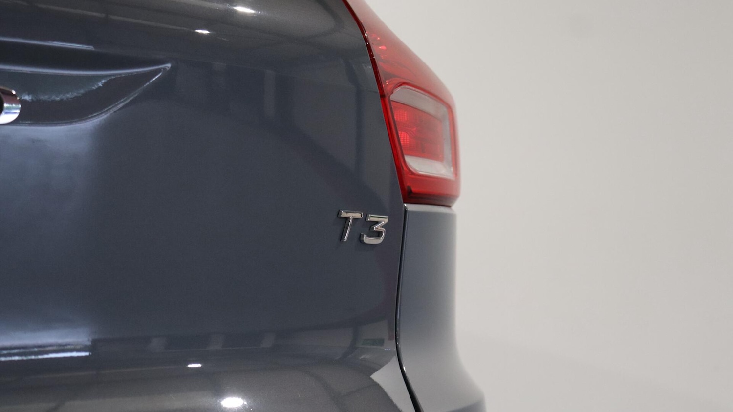 Used Volvo XC40 2021 for sale - 76109847: Photo 37