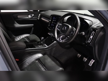Used Volvo XC40 2021 for sale - 76109847: Photo 4