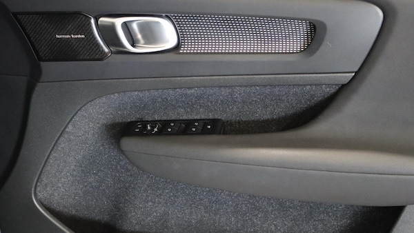 Used Volvo XC40 2020 for sale - 76166735: Photo 27