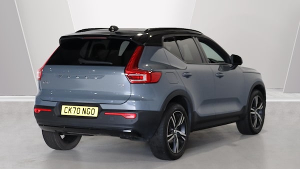Used Volvo XC40 2020 for sale - 76166735: Photo 2