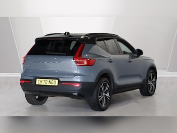 Used Volvo XC40 2020 for sale - 76166735: Photo 2