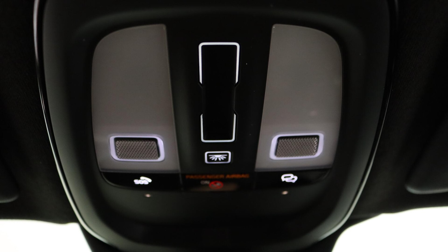 Used Volvo XC40 2025 for sale - 76326450: Photo 26
