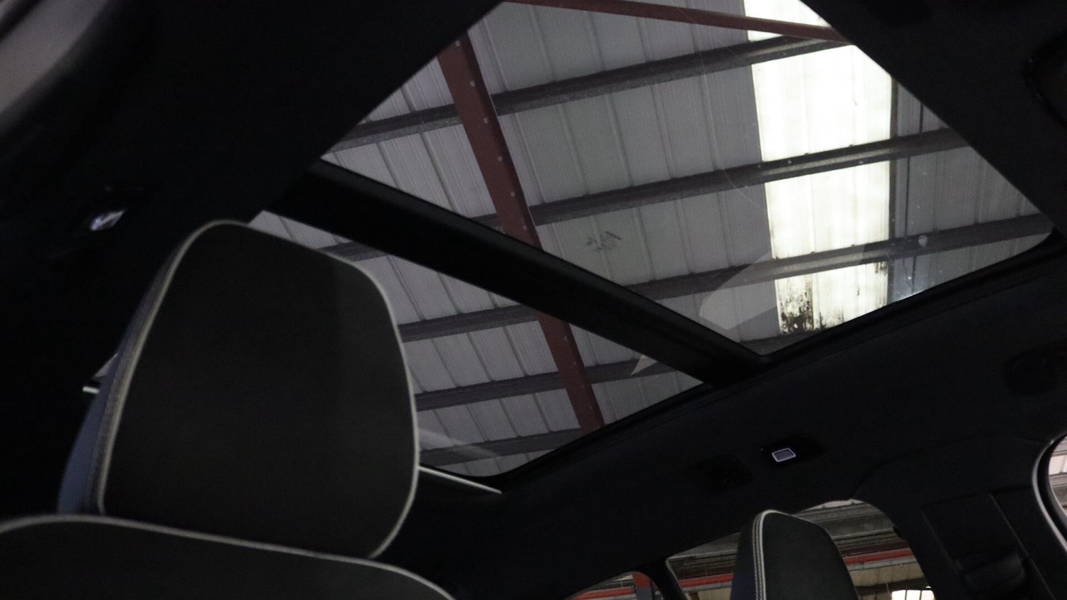 Used Volvo XC40 2025 for sale - 76326450: Photo 29