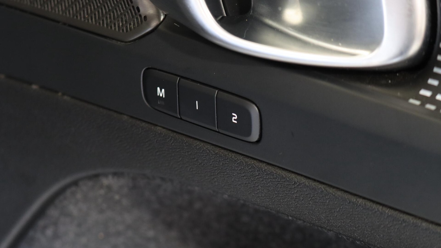 Used Volvo XC40 2025 for sale - 76326450: Photo 34