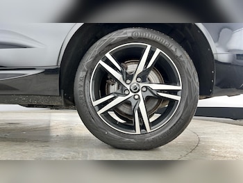 Used Volvo XC60 2022 for sale - 75696302: Photo