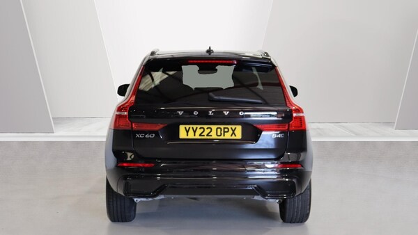 Used Volvo XC60 2022 for sale - 75696302: Photo 7